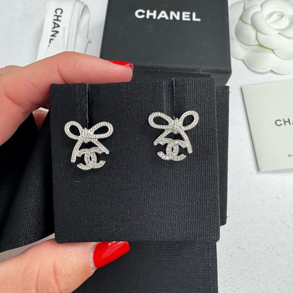 CHANEL RIBBON BOW CC LOGO SILVER CRYSTAL STUD EARRINGS